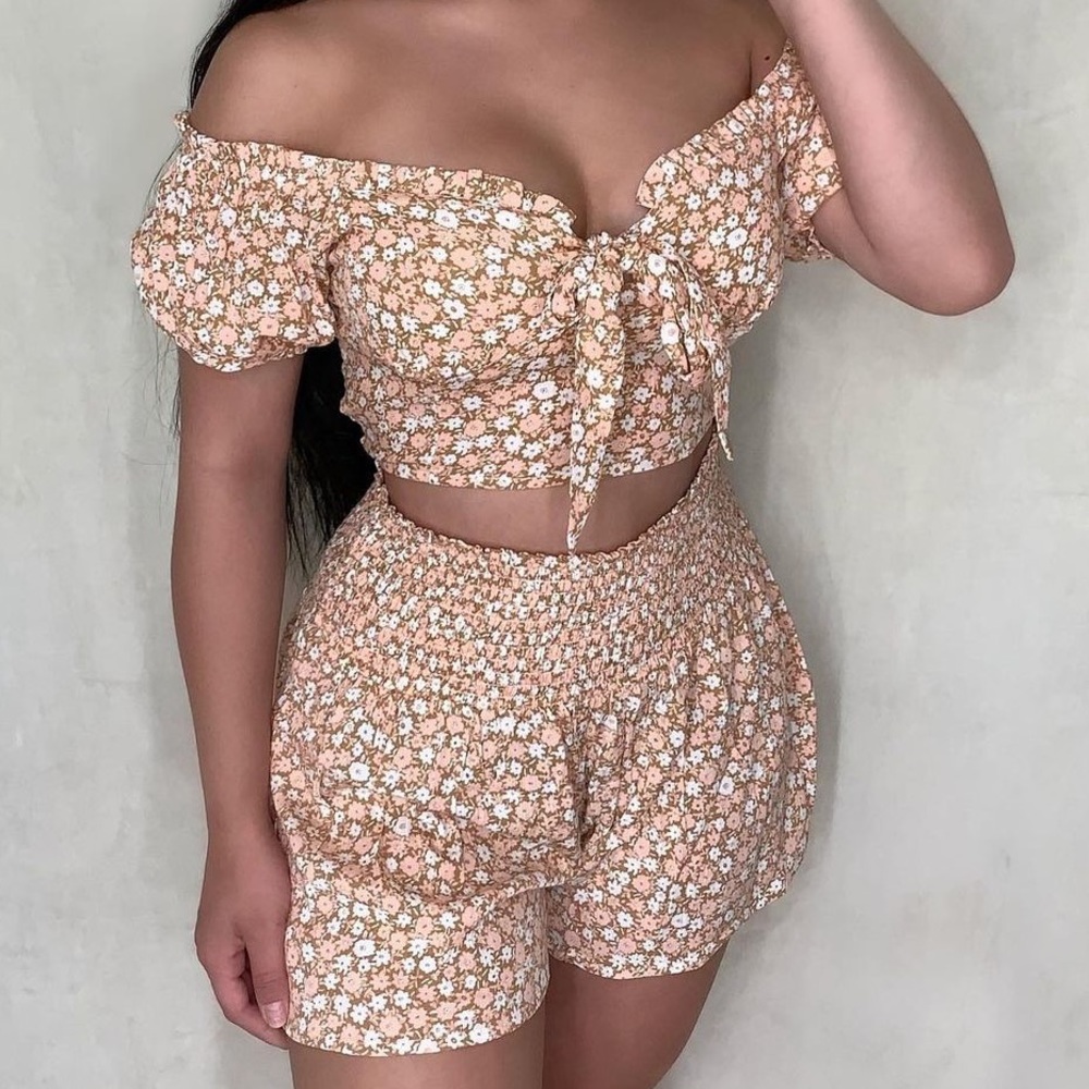 Flowery two piece set
